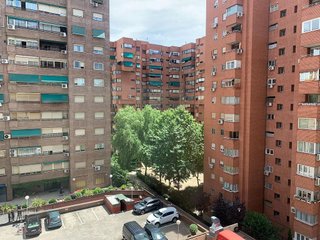 Piso en alquiler en La Paz en Madrid