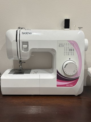 Máquina de coser Brother XN1700