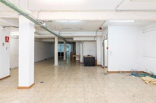 Local comercial en venta en La Dreta de l'Eixample en Barcelona