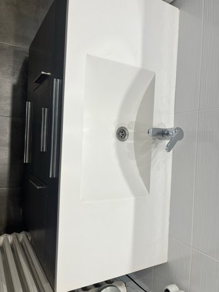 Mueble de baño con lavabo