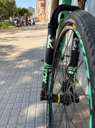 Bicicleta Gravel Orbea Color Menta urge vender