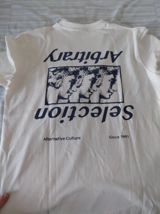Camiseta Selection Arbitrary Blanca