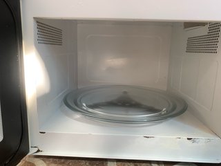 Microondas Firstline 750W