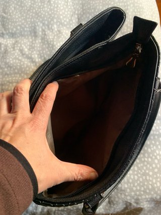 Bolso Negro Trenzado Espacioso