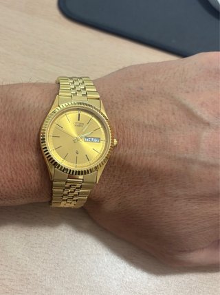 Reloj Citizen Caballero Vintage Dorado