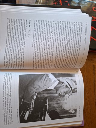 Historia del jazz moderno de Frank Tirro