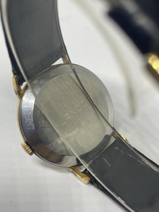 Reloj Lanco Dorado y Negro