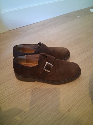 Zapatos de ante marrones
