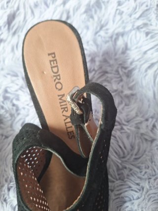Sandalias Pedro Miralles Negras Talla 40