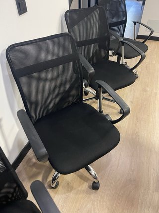 Sillas de oficina negras, 4 unidades. Despacho,