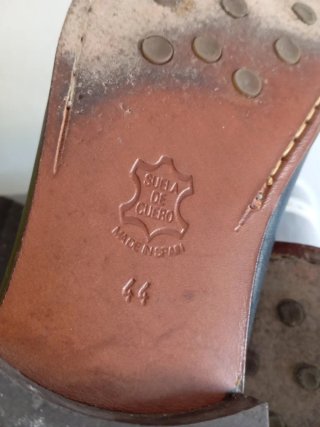 Mocasines de piel negros para hombre