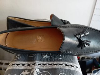 Mocasines de piel negros para hombre