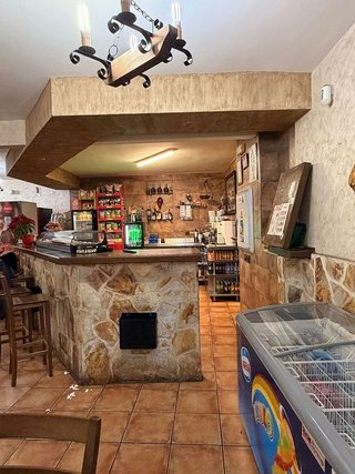 Bar en venta en Carrascosa de Henares en Espinosa de Henares