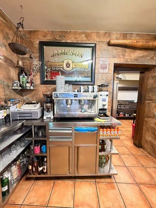 Bar en venta en Carrascosa de Henares en Espinosa de Henares