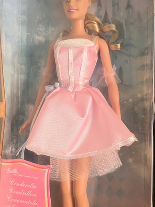 Barbie Cenerentola Principesse 2004