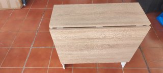 Mesa plegable madera y blanco