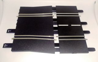 Coppia di adattatori Ninco Carrera - No Scalextric