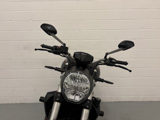 Ducati Monster 821 Dark Negra