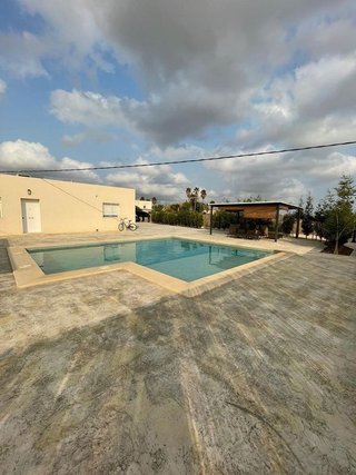 Chalet en alquiler en Peña de las Águilas en Elche