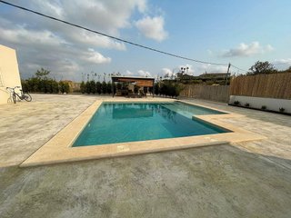 Chalet en alquiler en Peña de las Águilas en Elche