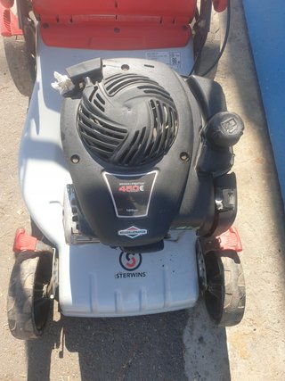 Cortacésped Sterwins con motor Briggs & Stratton