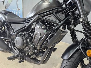 Honda Rebel 500 Negra Manual
