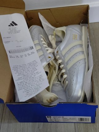Zapatillas Adidas Japan Talla 40 Plata y Oro