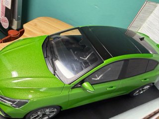 Maqueta Ford Focus ST 2022 1/18