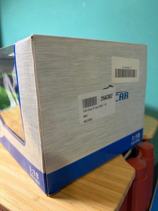 Maqueta Ford Focus ST 2022 1/18