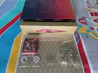 Accessori Pokemon: Charizard UPC, Sleeves, Steelbo