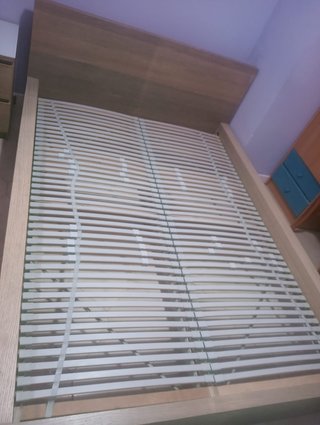 Muebles de dormitorio madera y blanco