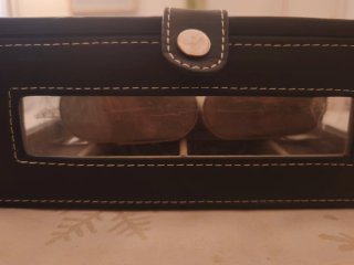 Caja para 8 relojes negra y beige
