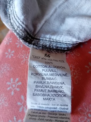 Bermuda de hombre a cuadros