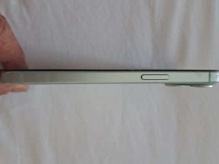 iPhone 15 128GB Verde - Buen estado
