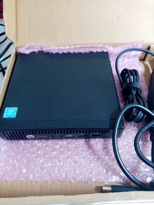 Mini PC HP Negro