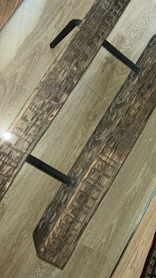 Tavolo da salotto in rovere rustico e vetro