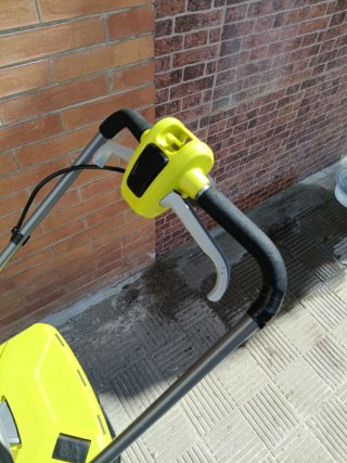 Cortacésped Eléctrico Ryobi 1500W