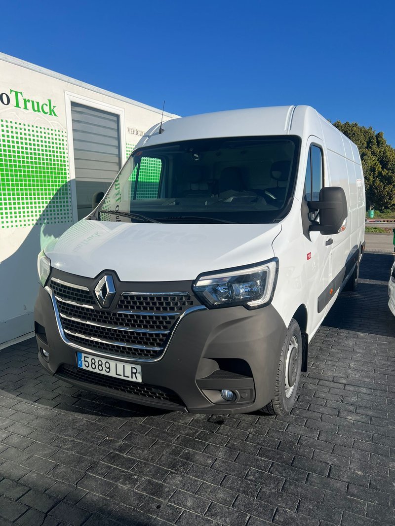 Renault Master Combi9 dCi 125 L2H2 3300 2020