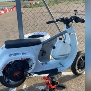 Vespa PX125 Circuito