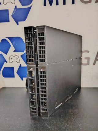 PS4 500GB Negra  1 Año Garantía