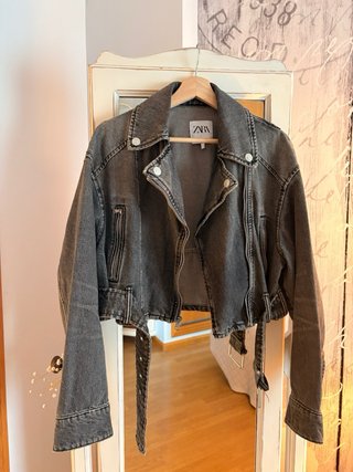 Chaqueta vaquera Zara gris
