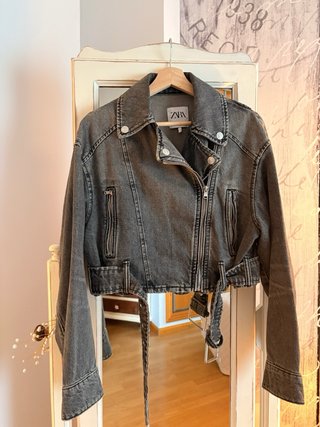 Chaqueta vaquera Zara gris