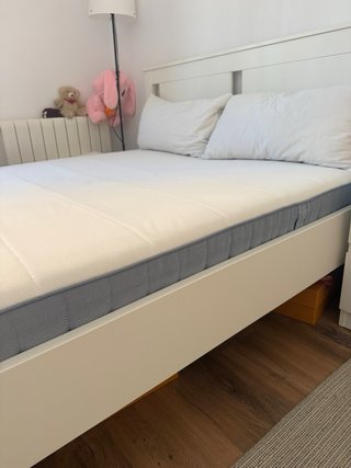 Cama Doble IKEA 140x200 + Colchón