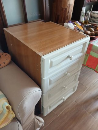 Muebles de cocina beige y madera