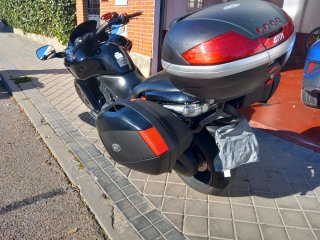 Honda NT700V modelo DN01 Negra