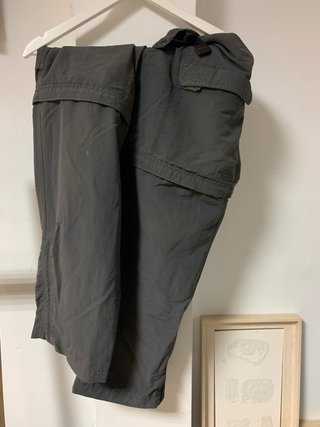 Pantalón The North Face repelente lluvia