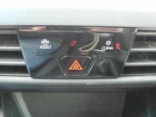 Volkswagen Golf Berlina 2.0 TDI