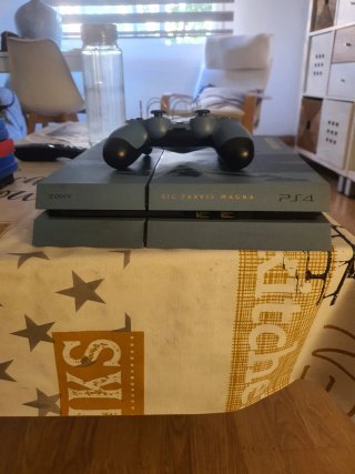 PS4 Slim 1TB Uncharted + Giochi. Prezzo negoziabile