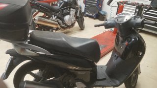 Honda Scoopy SH 125i Gris/Plata