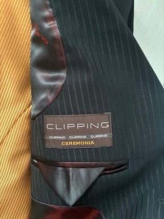 Traje de Novio Negro con Chaleco y Corbata Naranja